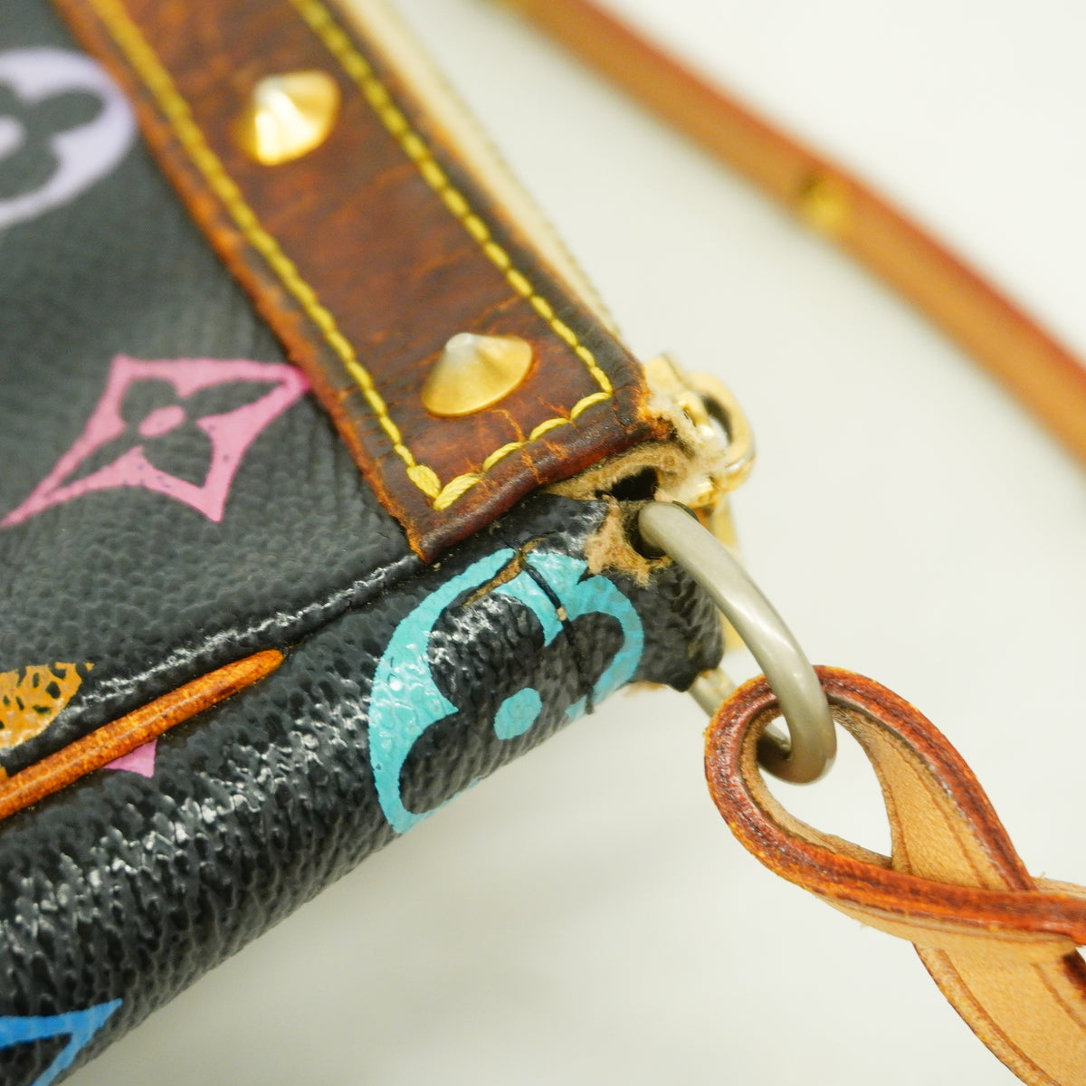 【6ge6015】ルイヴィトン ポーチ モノグラム・マルチカラー ポシェットアクセソワール M92648 ノワール【中古】レディース