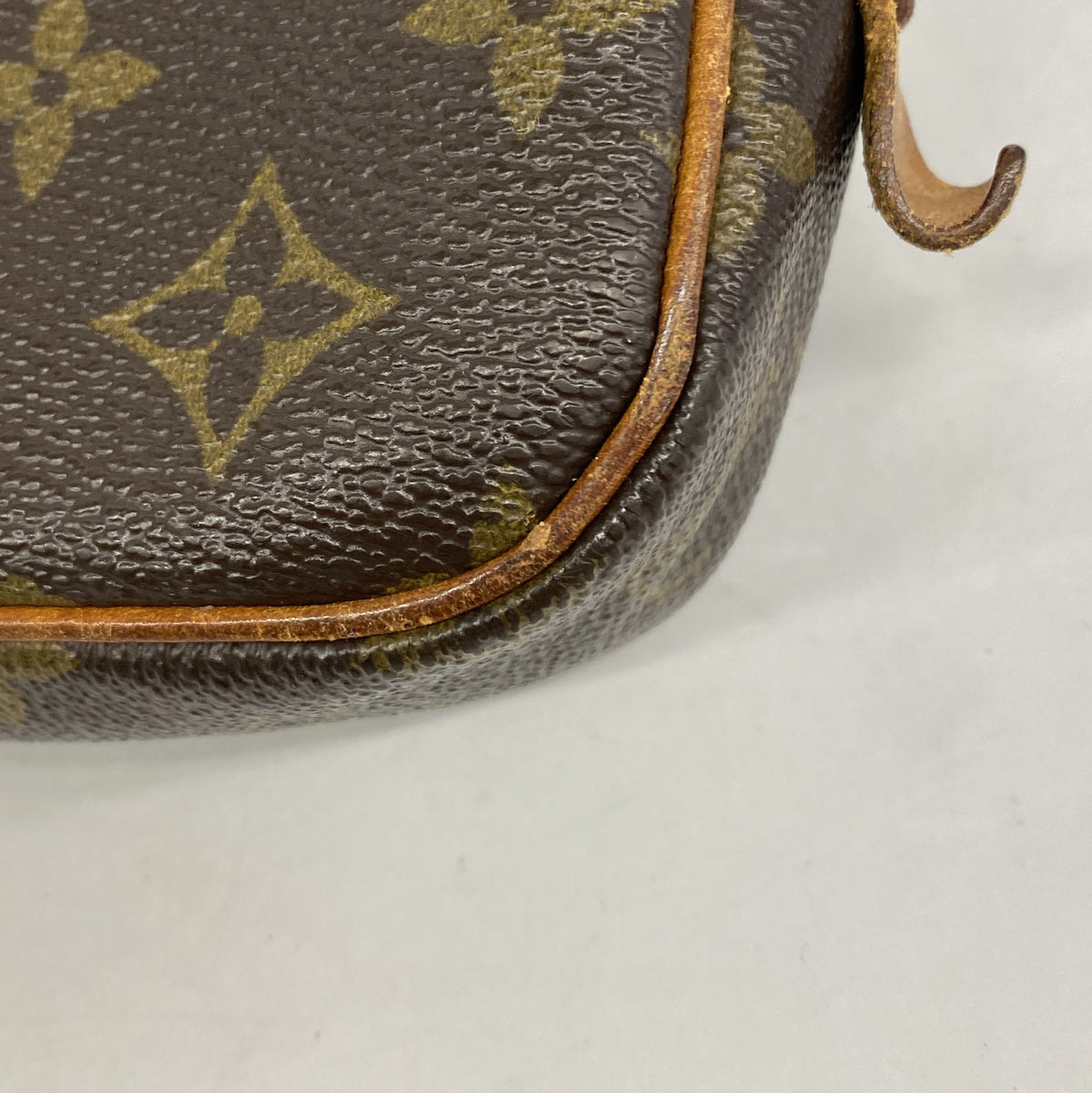 【6ge6020】ルイヴィトン ショルダーバッグ モノグラム ポシェットマルリーバンドリエール M51828 ブラウン【中古】レディース