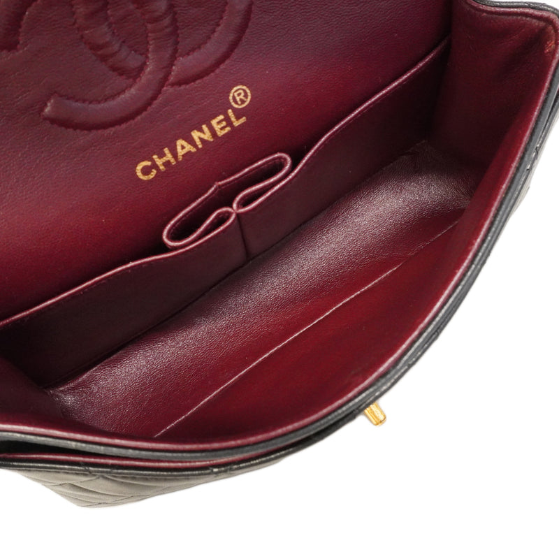 【6ge6088】シャネル ショルダーバッグ マトラッセ Wフラップ Wチェーン ラムスキン ブラック ゴールド金具【中古】レディース