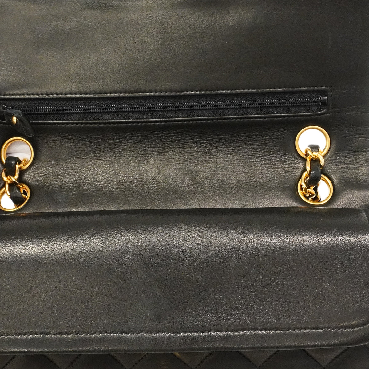 【6ge6089】シャネル ショルダーバッグ マトラッセ Wフラップ Wチェーン ラムスキン ブラック ゴールド金具【中古】レディース
