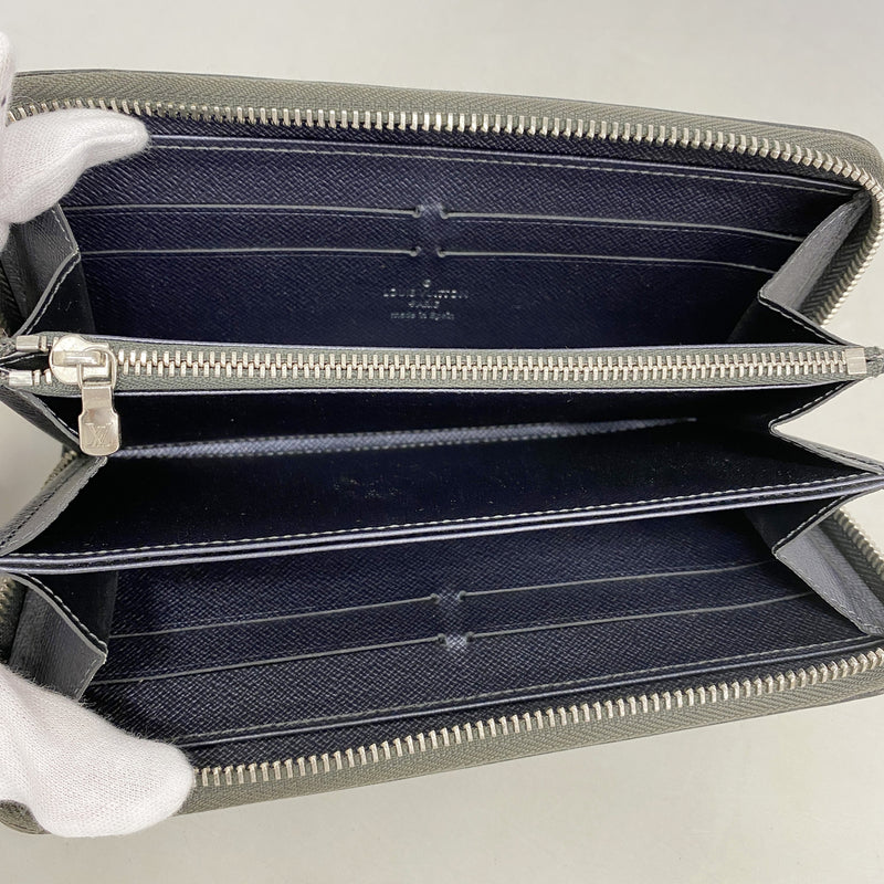 【6ge6109】ルイヴィトン 長財布 エピ ジッピーウォレット メタリックグレー【中古】メンズ レディース ユニセックス