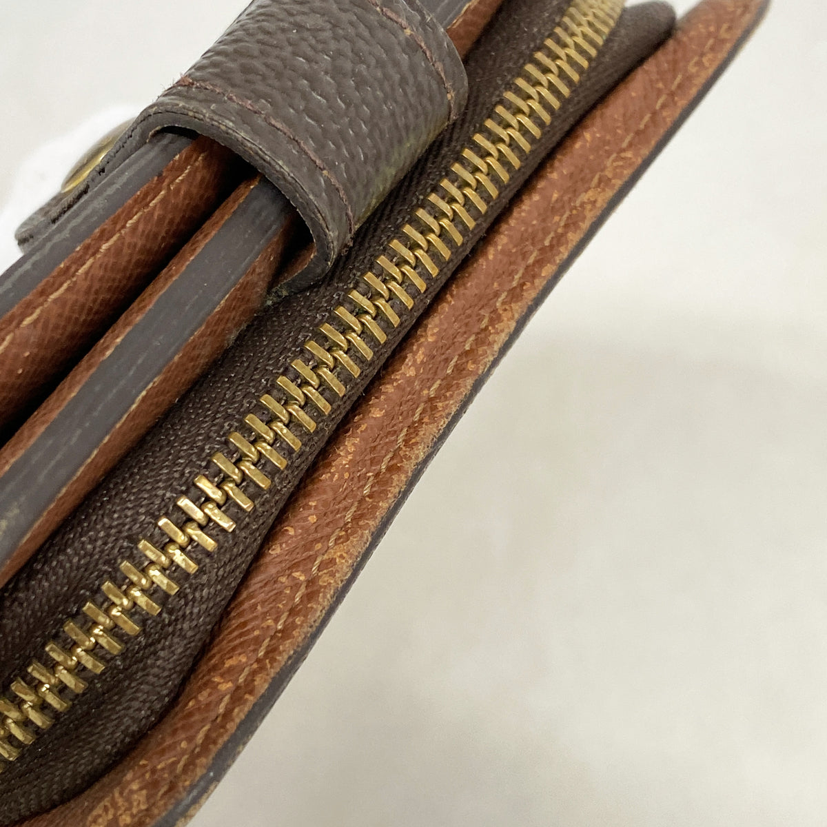 【6ge6155】ルイヴィトン 財布 モノグラム コンパクトジップ M61667 ブラウン【中古】レディース