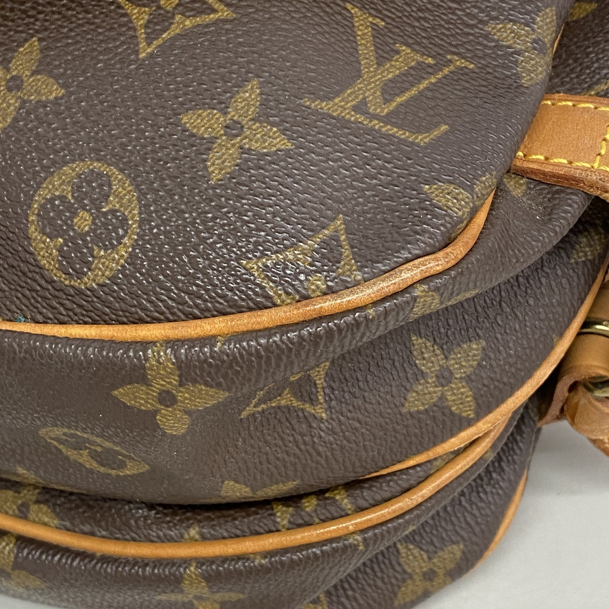 【6ge6179】ルイヴィトン ショルダーバッグ モノグラム ソミュール30 M42256 ブラウン【中古】レディース