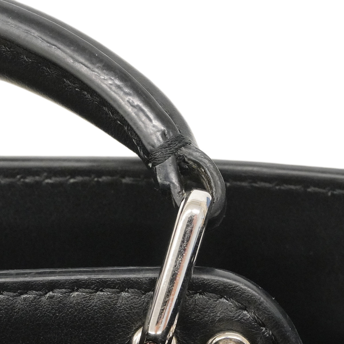 【6ge6252-e】フェンディ ハンドバッグ アイシーユーエックスクロス レザー ブラック シルバー金具 2wayバッグ【中古】メンズ