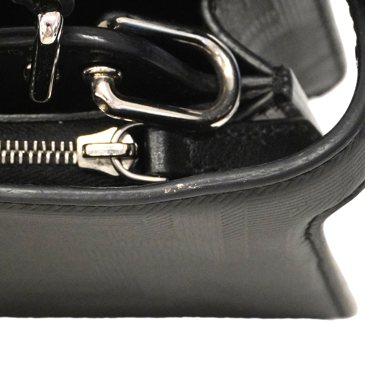【6ge6252-e】フェンディ ハンドバッグ アイシーユーエックスクロス レザー ブラック シルバー金具 2wayバッグ【中古】メンズ