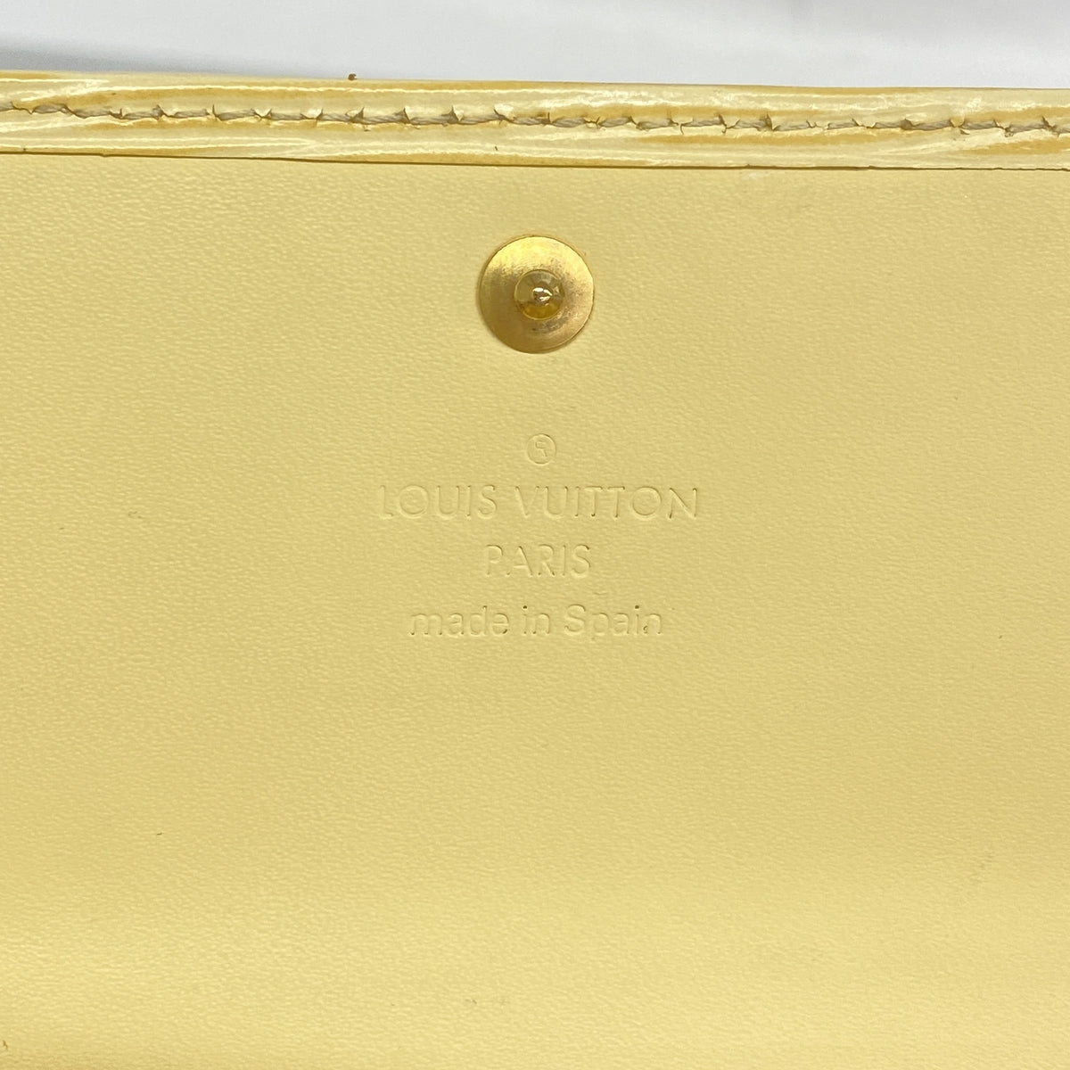【6ge6326-k】ルイヴィトン 長財布 エピ ポルトフォイユインターナショナル M6338A ヴァニラ【中古】レディース