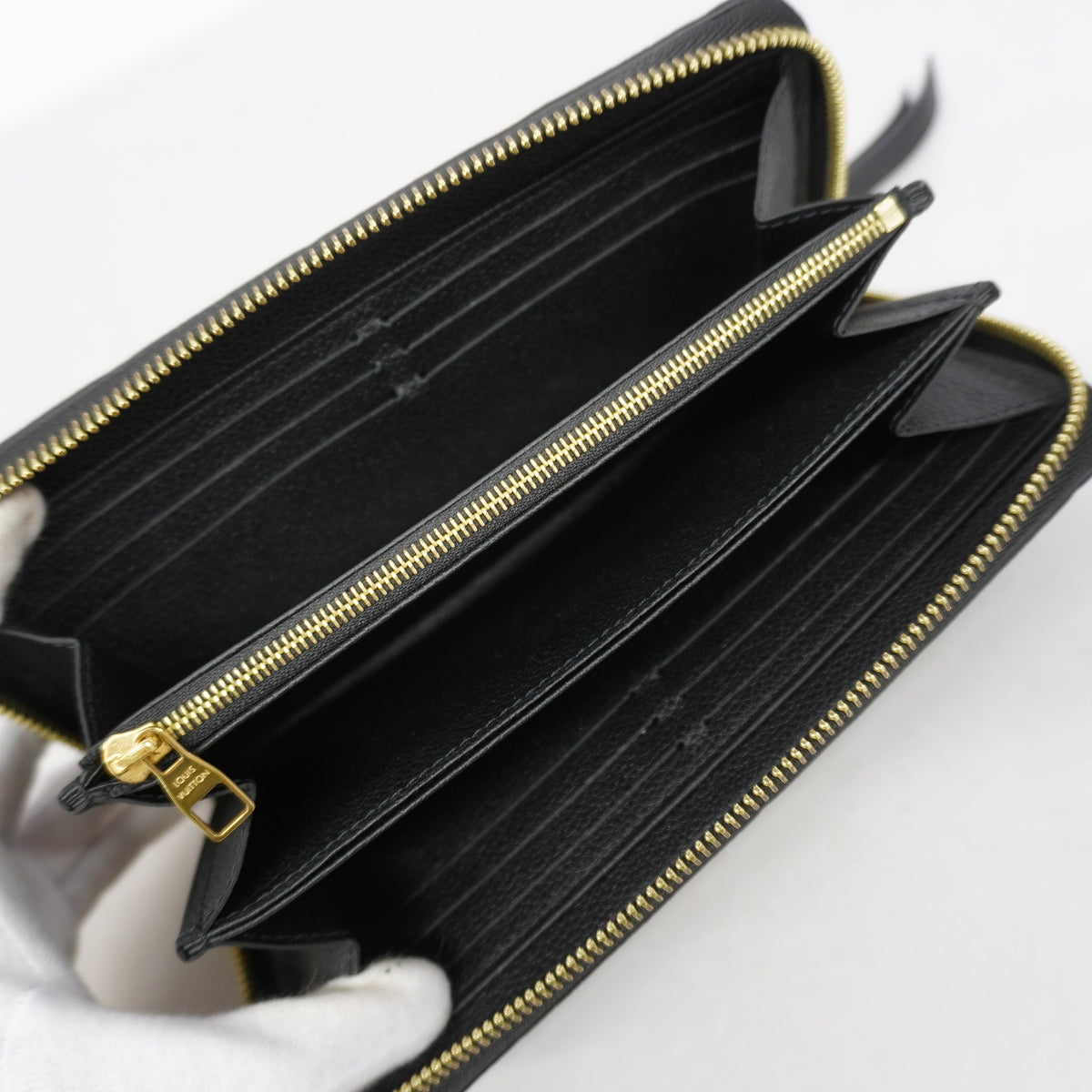 【6ge6342-k】ルイヴィトン 長財布 モノグラム・アンプラント ジッピーウォレット M61864 ノワール【中古】レディース