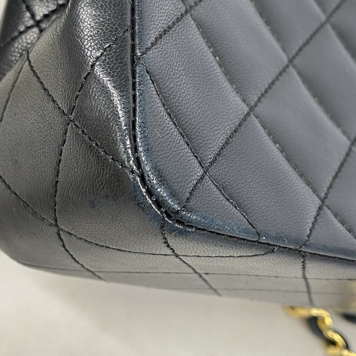 【6ge6400】シャネル ショルダーバッグ マトラッセ チェーンショルダー ラムスキン ブラック ゴールド金具【中古】レディース