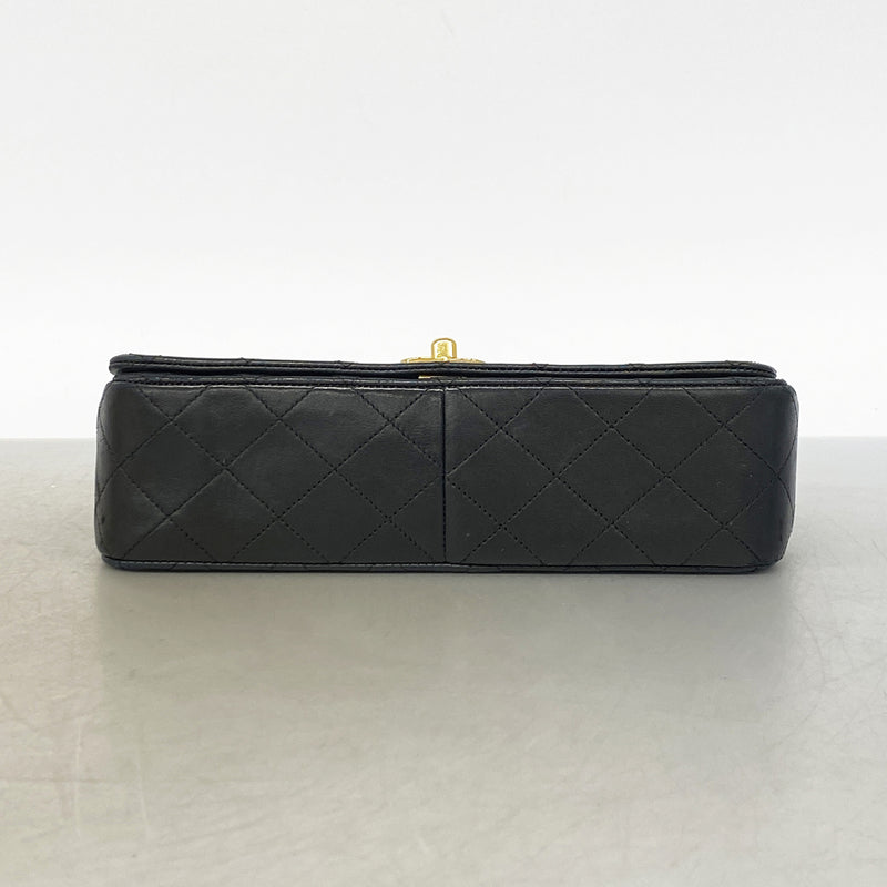 【6ge6400】シャネル ショルダーバッグ マトラッセ チェーンショルダー ラムスキン ブラック ゴールド金具【中古】レディース