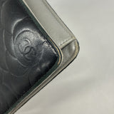 【6ge6410-k】シャネル 長財布 カメリア ラムスキン ブラック シルバー金具【中古】レディース