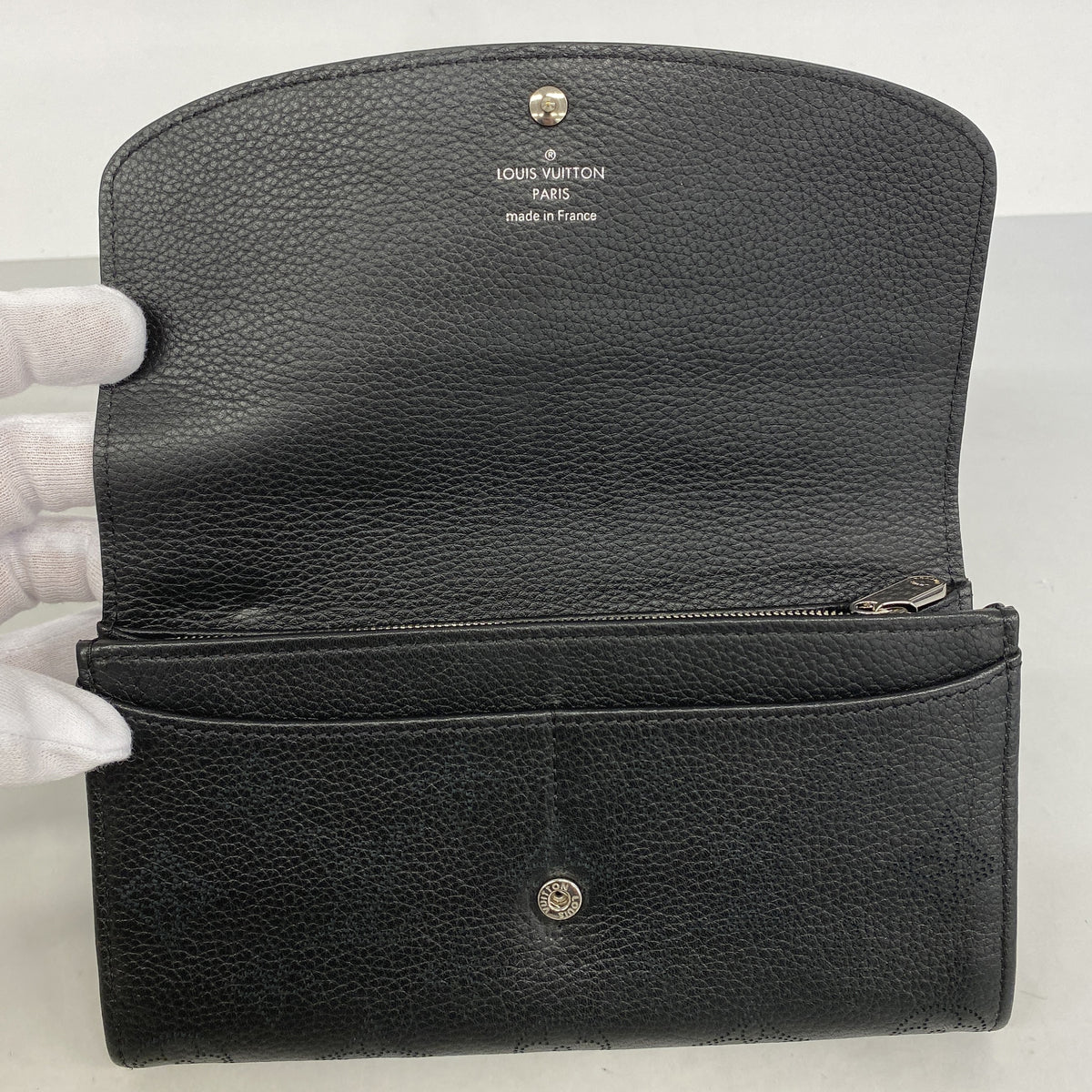 【6ge6415-k】ルイヴィトン 長財布 マヒナ ポルトフォイユイリス M60143 ノワール【中古】レディース