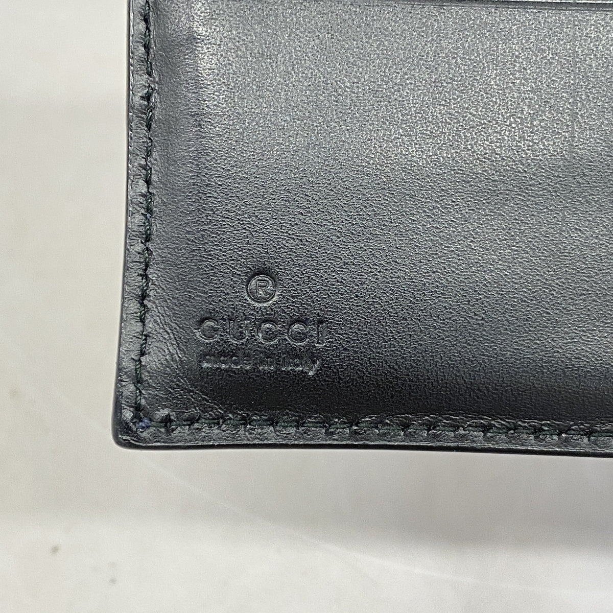 【6ge6439-k】グッチ 財布 グッチシマ 365487 レザー ブラック ネイビー シルバー金具【中古】メンズ