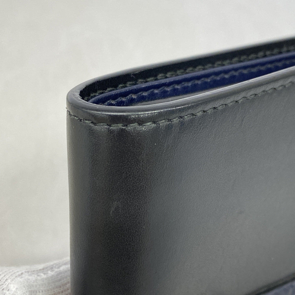 【6ge6439-k】グッチ 財布 グッチシマ 365487 レザー ブラック ネイビー シルバー金具【中古】メンズ