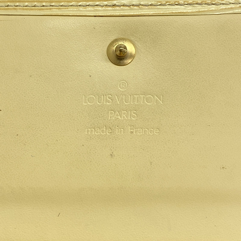 【6ge6449-k】ルイヴィトン 三つ折り財布 エピ ポルトモネビエカルトクレディ M6348A ヴァニラ【中古】レディース