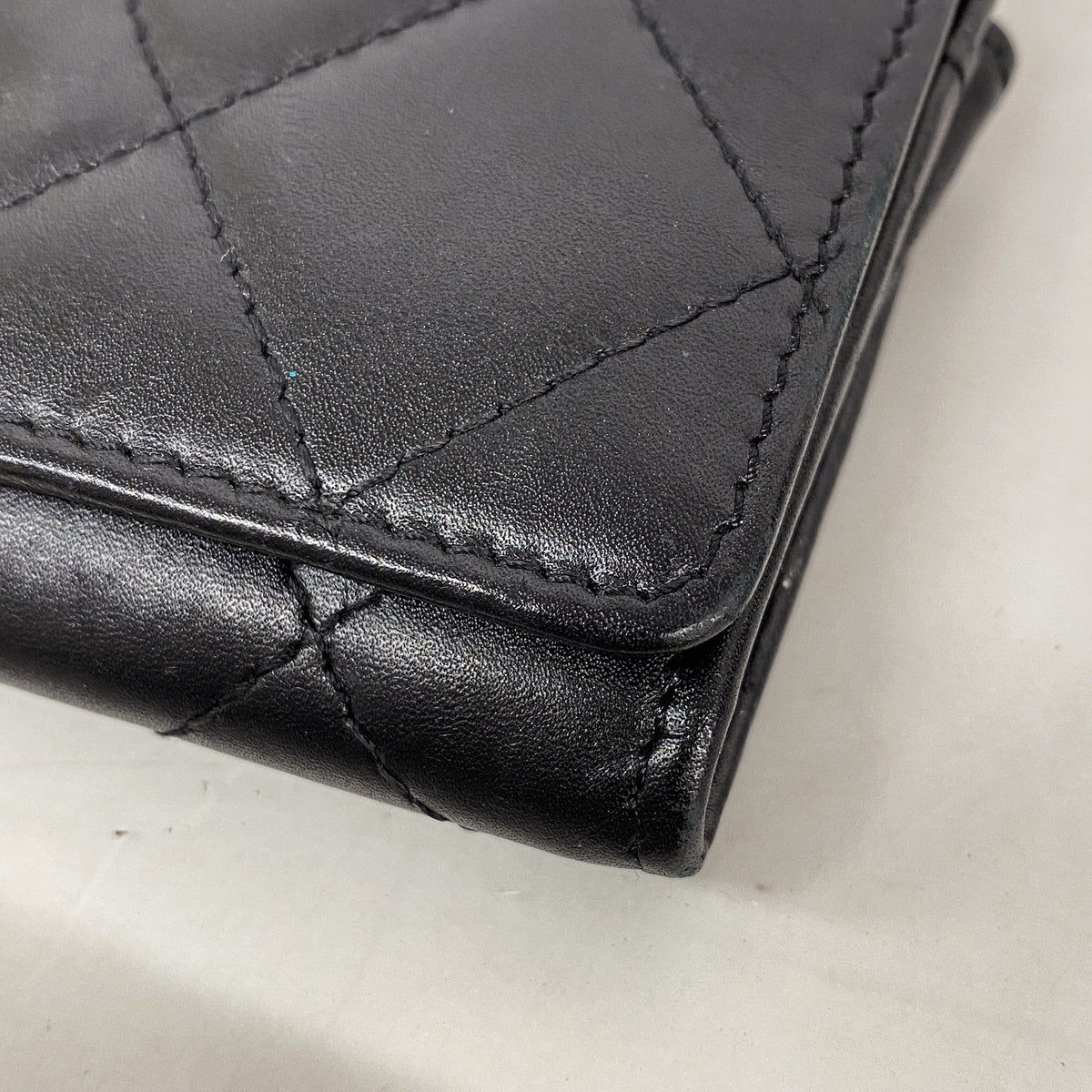 【6ge6459-k】シャネル カードケース カンボン ラムスキン ブラック シルバー金具【中古】レディース