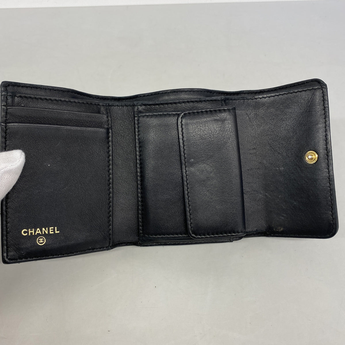 【6ge6460-k】シャネル 三つ折り財布 ボーイシャネル ラムスキン ブラック ゴールド金具【中古】レディース