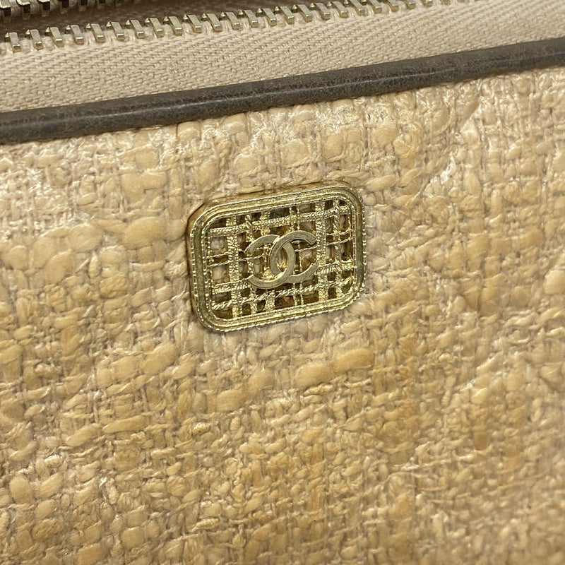 【6ge6470-k】シャネル 長財布 マトラッセ ツイード ゴートスキン ベージュ ゴールド金具【中古】レディース