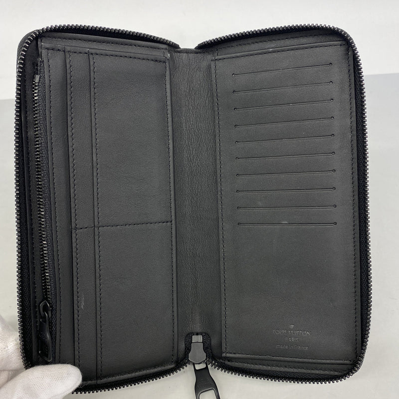 【6ge6480-k】ルイヴィトン 長財布 トリヨン ジッピーウォレットヴェルティカル M69047 ノワール【中古】メンズ