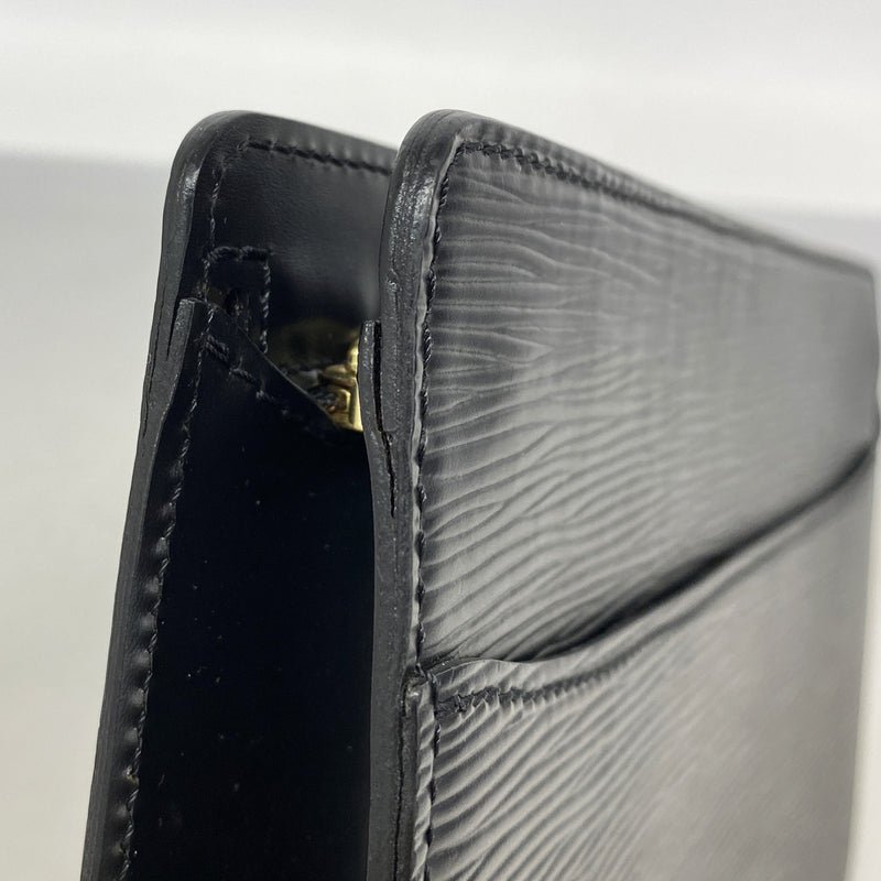 【6ge6486-k】ルイヴィトン クラッチバッグ エピ ポシェットオム M52522 ノワール【中古】メンズ