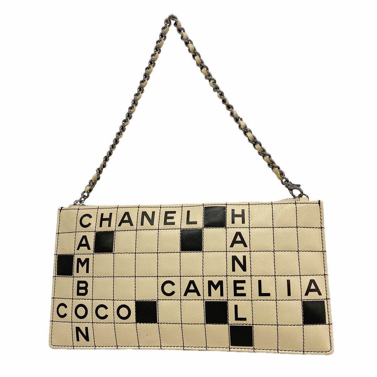 【6ge6493-k】シャネル ポーチ クロスワード レザー ベージュ ブラック シルバー金具【中古】レディース