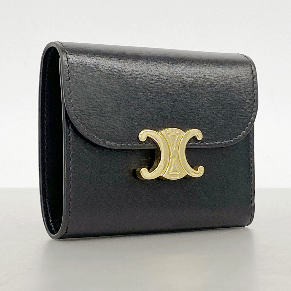 【6ge6494】セリーヌ 三つ折り財布 トリオンフ レザー ブラック ゴールド金具【中古】レディース