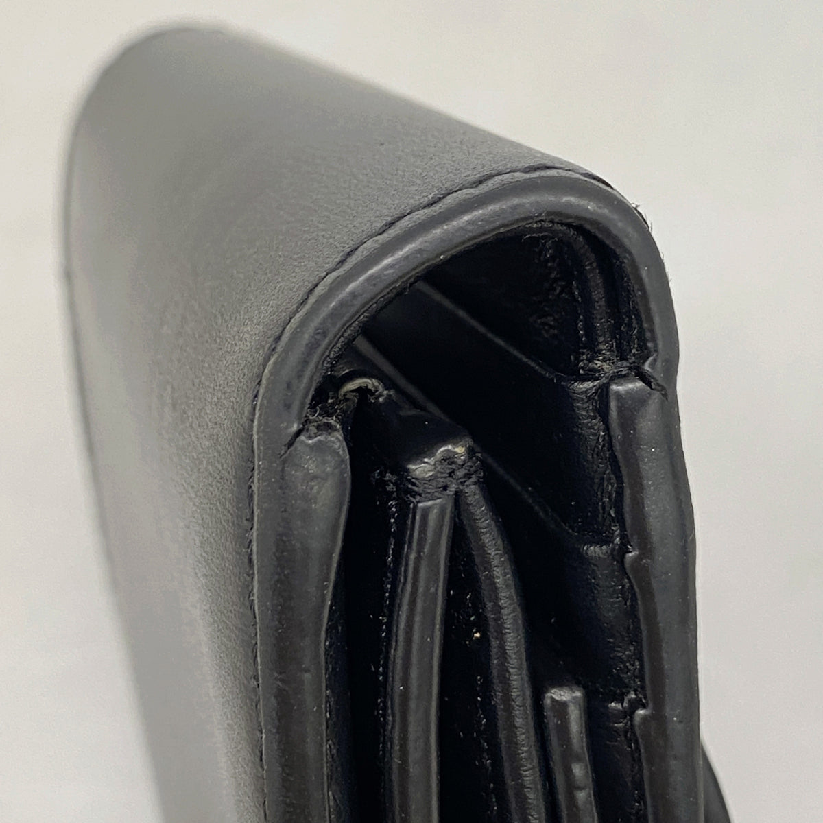 【6ge6494】セリーヌ 三つ折り財布 トリオンフ レザー ブラック ゴールド金具【中古】レディース