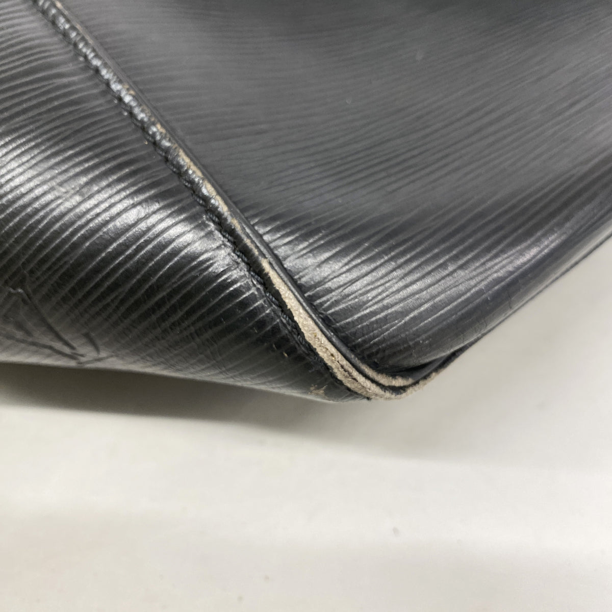【6ge6597】ルイヴィトン ボストンバッグ エピ キーポル50 M42962 ノワール【中古】メンズ レディース ユニセックス