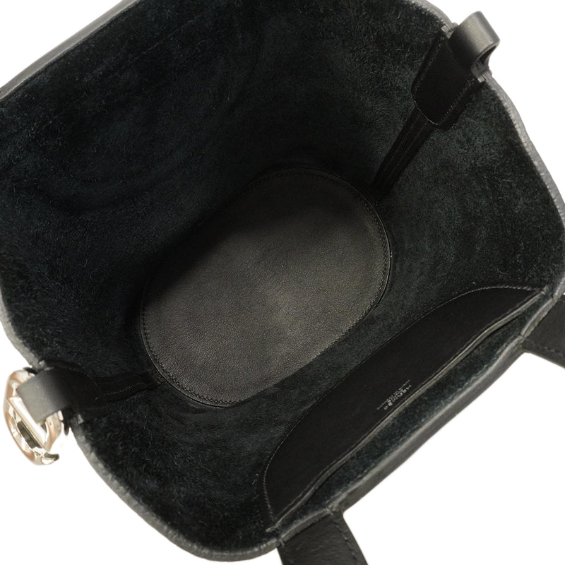 【6ge6620】エルメス ハンドバッグ インザループ18 トリヨンクレマンス ブラック シルバー金具 B刻印【中古】レディース