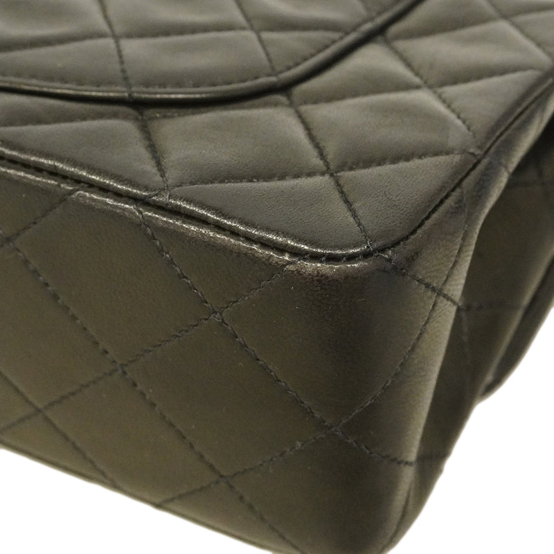 【6ha0007】シャネル ショルダーバッグ マトラッセ Wフラップ Wチェーン ラムスキン ブラック ゴールド金具【中古】レディース