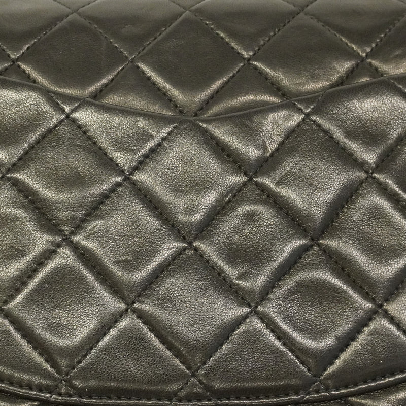 【6ha0007】シャネル ショルダーバッグ マトラッセ Wフラップ Wチェーン ラムスキン ブラック ゴールド金具【中古】レディース
