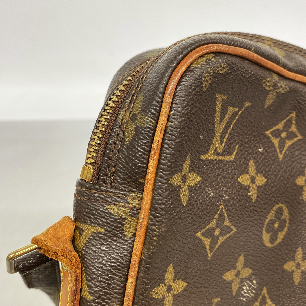 【6ha0027】ルイヴィトン ショルダーバッグ モノグラム ダヌーブ M45266 ブラウン【中古】レディース