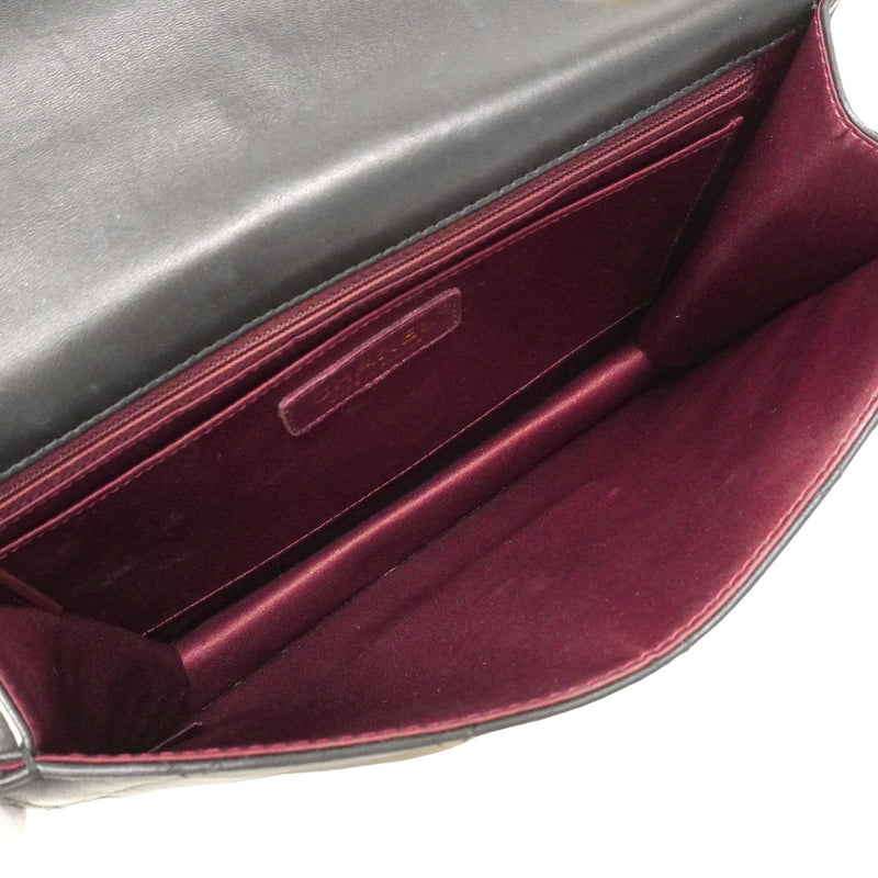 【6ha0043】シャネル ショルダーバッグ マトラッセ Wチェーン ラムスキン ブラック ゴールド金具【中古】レディース