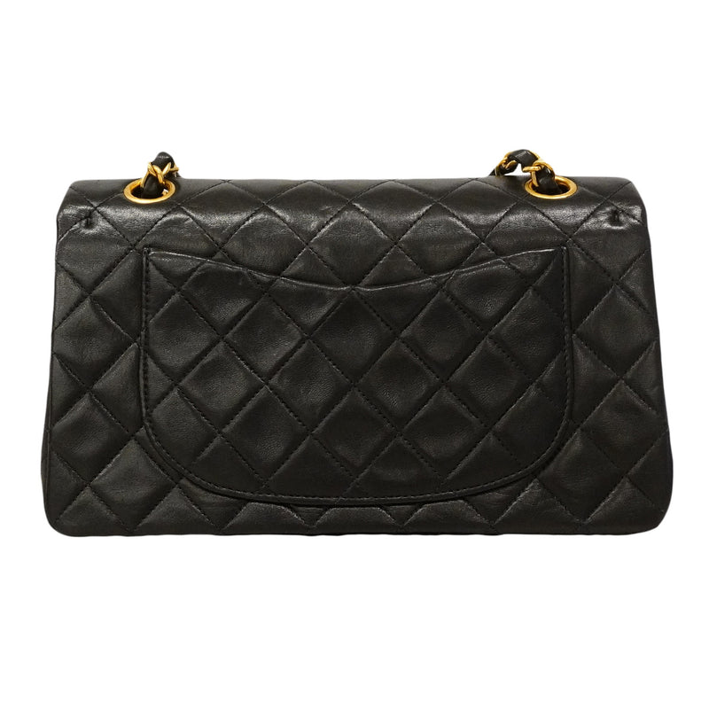 【6ha0044】シャネル ショルダーバッグ マトラッセ Wフラップ Wチェーン ラムスキン ブラック ゴールド金具【中古】レディース