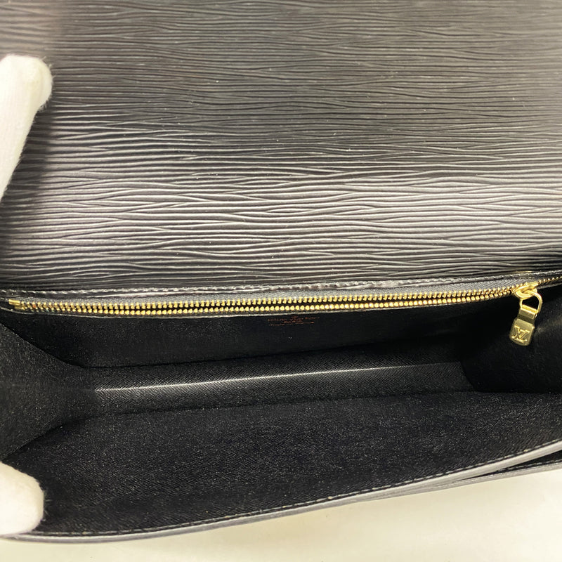 【6ha0062】ルイヴィトン クラッチバッグ エピ ポシェットセリエドラゴンヌ M52612 ノワール【中古】メンズ