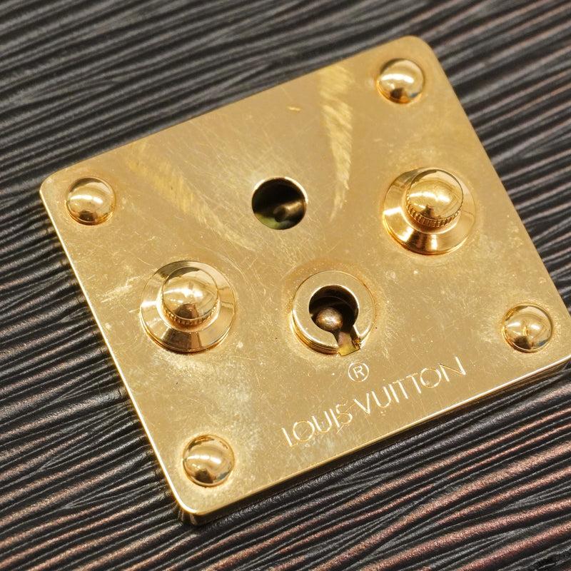 【6ha0062】ルイヴィトン クラッチバッグ エピ ポシェットセリエドラゴンヌ M52612 ノワール【中古】メンズ