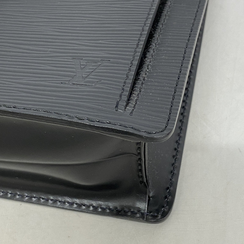 【6ha0070】ルイヴィトン クラッチバッグ エピ ポシェットセリエドラゴンヌ M52762 ノワール【中古】メンズ