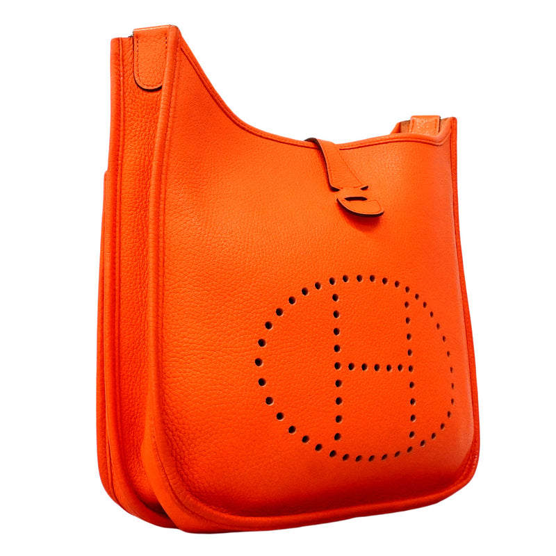 【6hb0097】エルメス ショルダーバッグ エヴリン3PM トリヨンクレマンス カプシーヌ シルバー金具 T刻印【中古】レディース