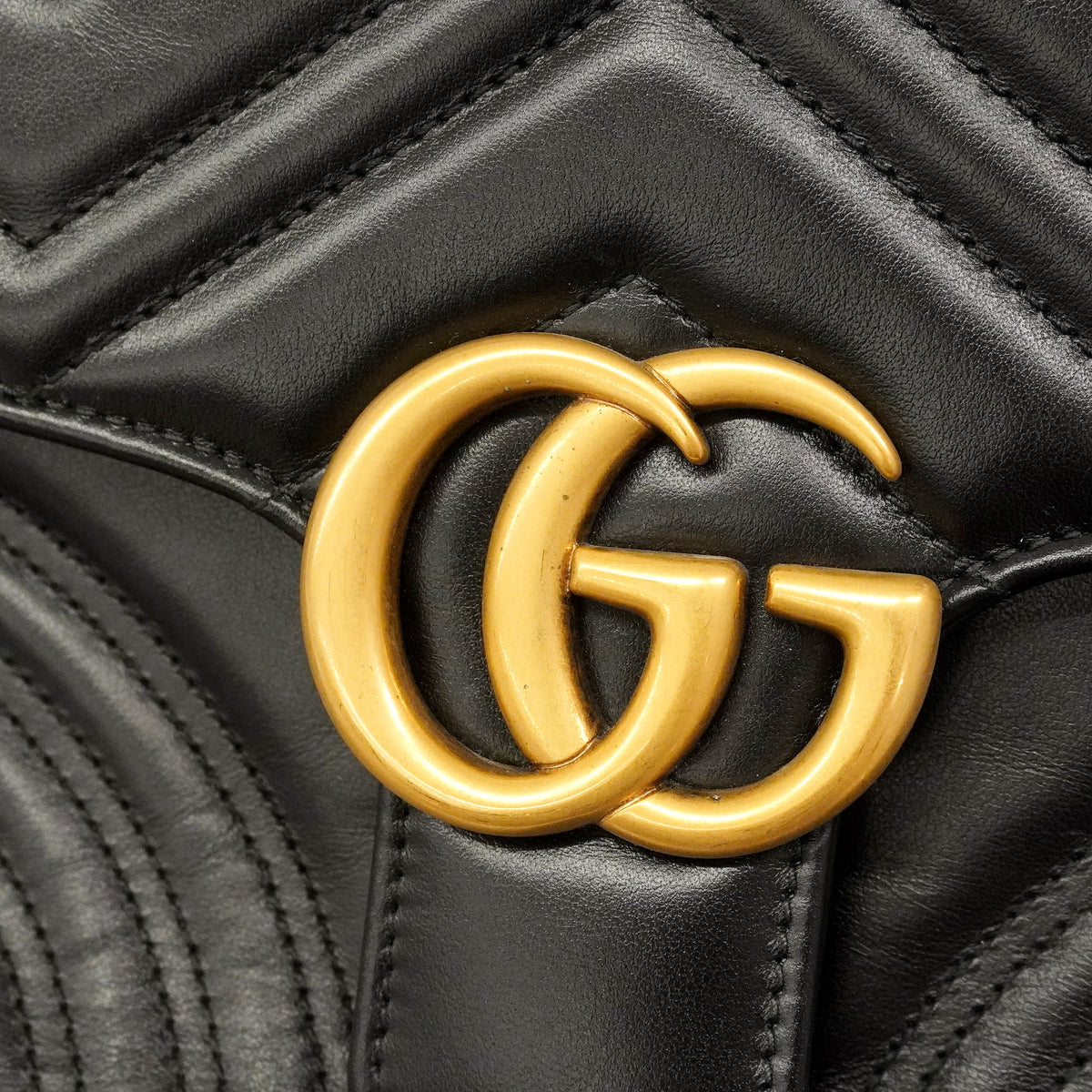 【6hb0098-k】グッチ ハンドバッグ GGマーモント 498110 レザー ブラック ゴールド金具 2wayバッグ【中古】レディース