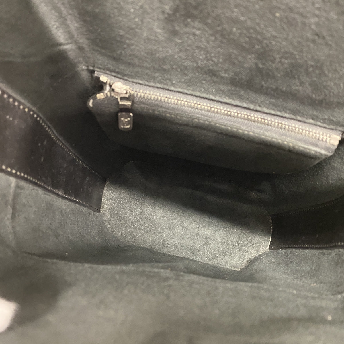 【6hb0110】ルイヴィトン ショルダーバッグ エピ サックソウ M80161 ノワール【中古】レディース