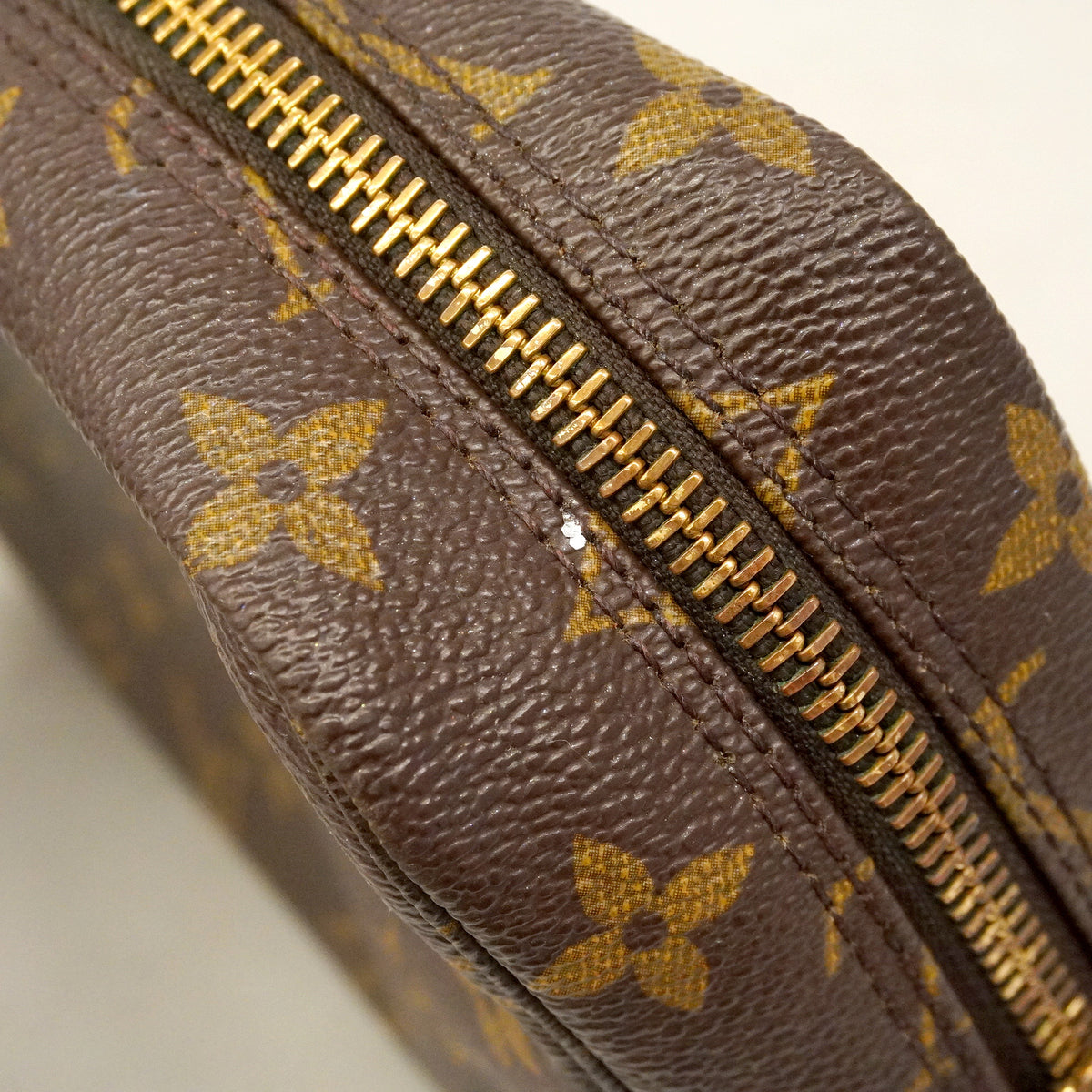 【6hb0120】ルイヴィトン ポーチ モノグラム トゥルーストワレット23 M47524 ブラウン【中古】レディース