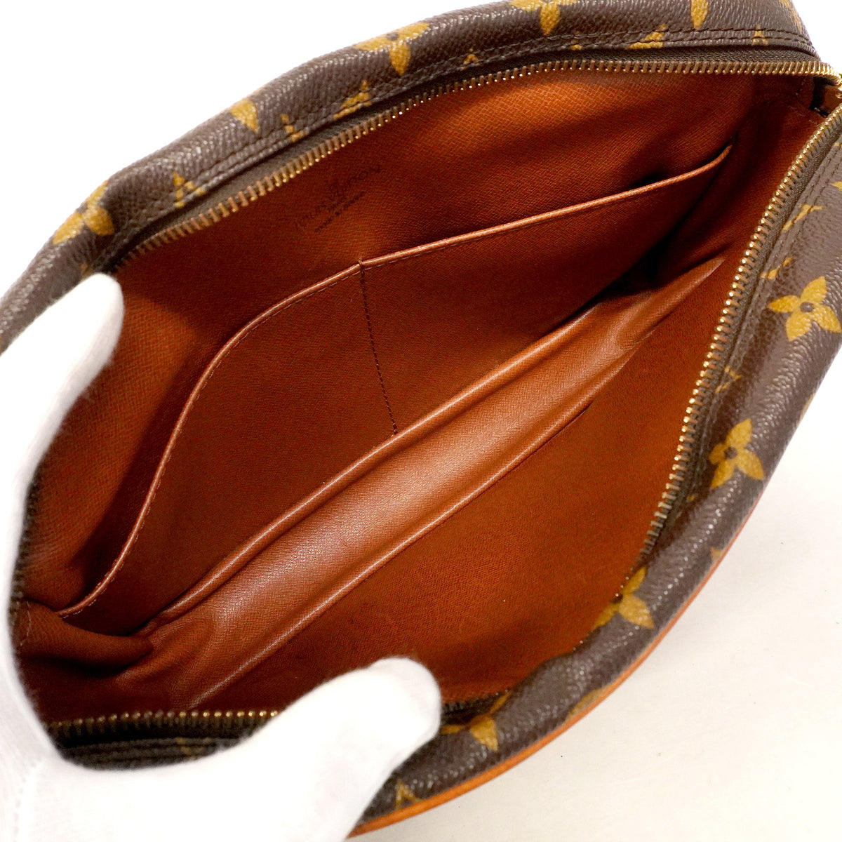 【6hb0121】ルイヴィトン クラッチバッグ モノグラム コンピエーニュ28 M51845 ブラウン【中古】メンズ