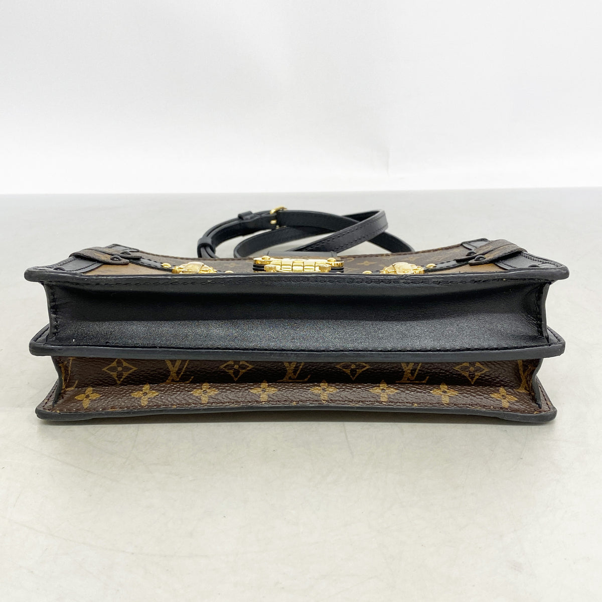 【6hb0146】ルイヴィトン ショルダーバッグ モノグラム・リバース トランククラッチ M43596 ブラウン ブラック【中古】レディース