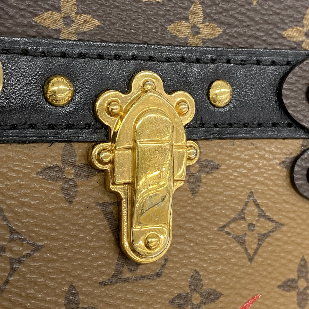 【6hb0146】ルイヴィトン ショルダーバッグ モノグラム・リバース トランククラッチ M43596 ブラウン ブラック【中古】レディース