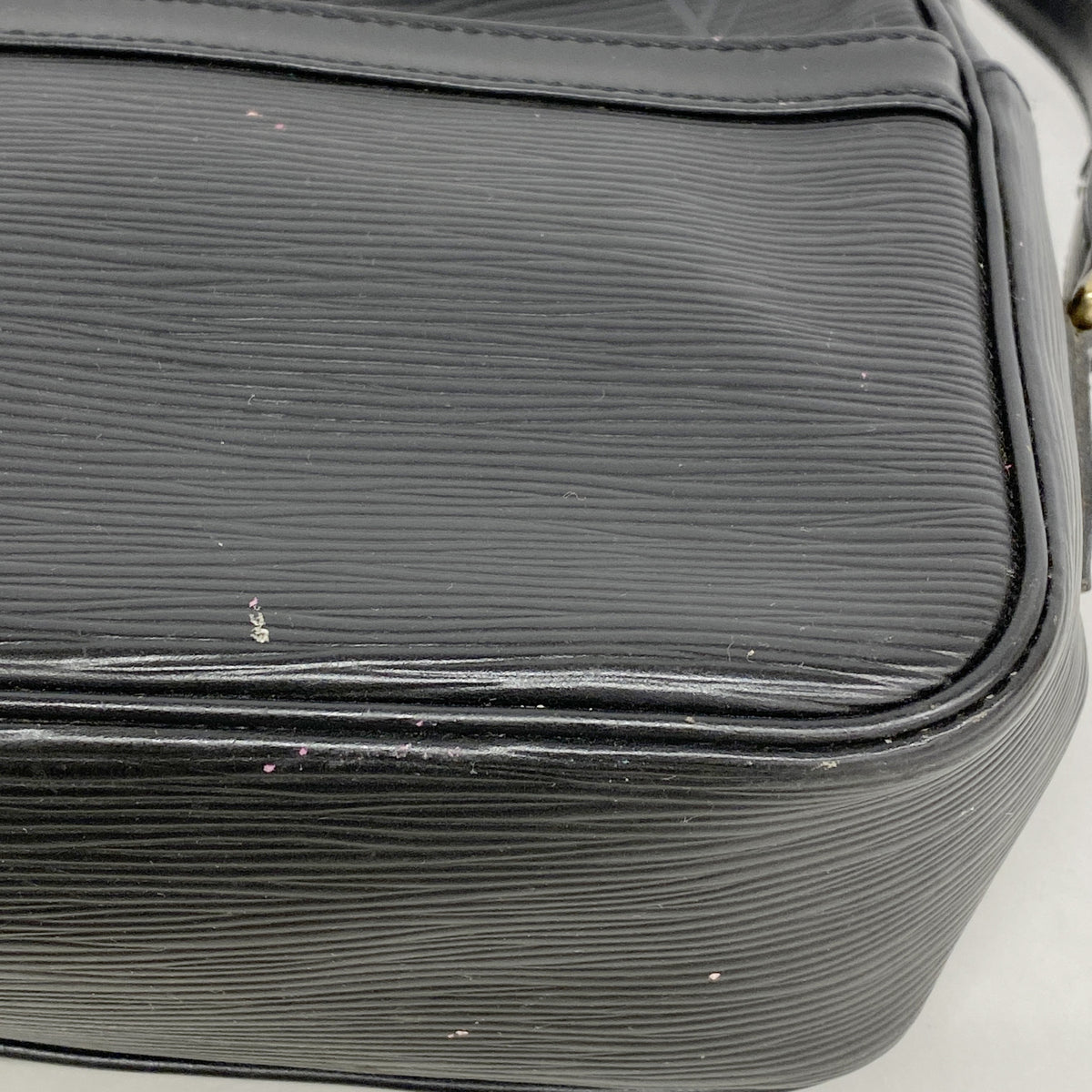 【6hb0150】ルイヴィトン ショルダーバッグ エピ トロカデロ27 M52302 ノワール【中古】レディース