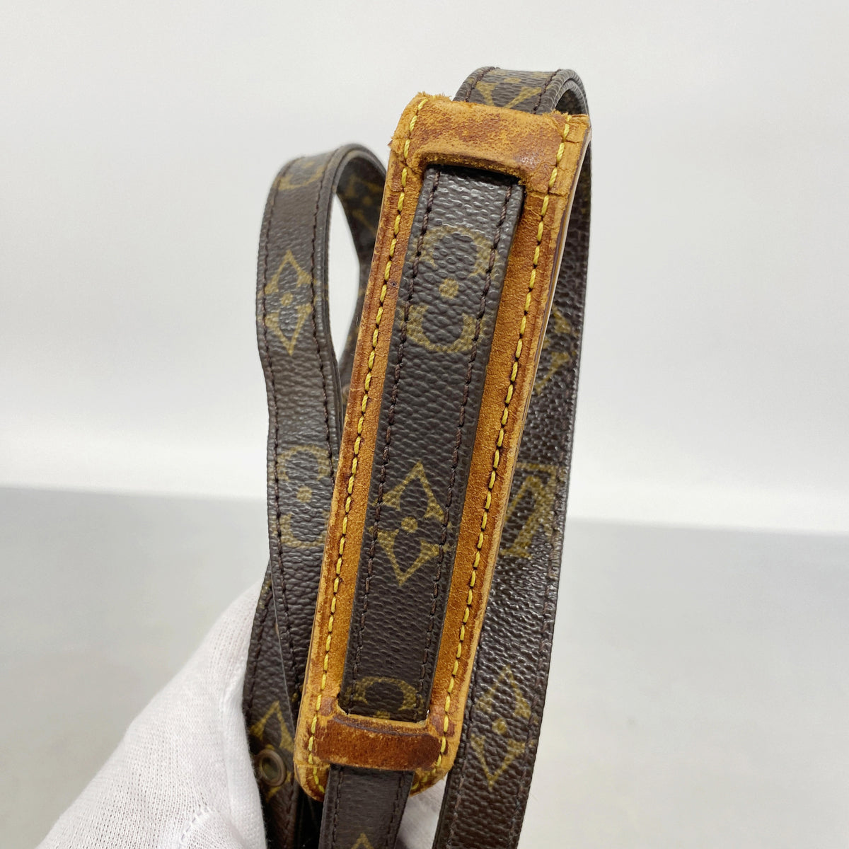 【6hb0189】ルイヴィトン ショルダーバッグ モノグラム アマゾン M45236 ブラウン【中古】レディース