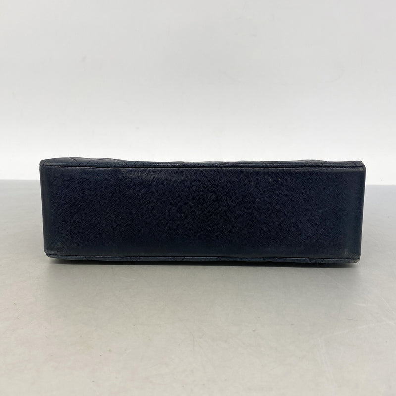 【6hb0204】シャネル ショルダーバッグ ミニマトラッセ チェーンショルダー ラムスキン ブラック ゴールド金具【中古】レディース