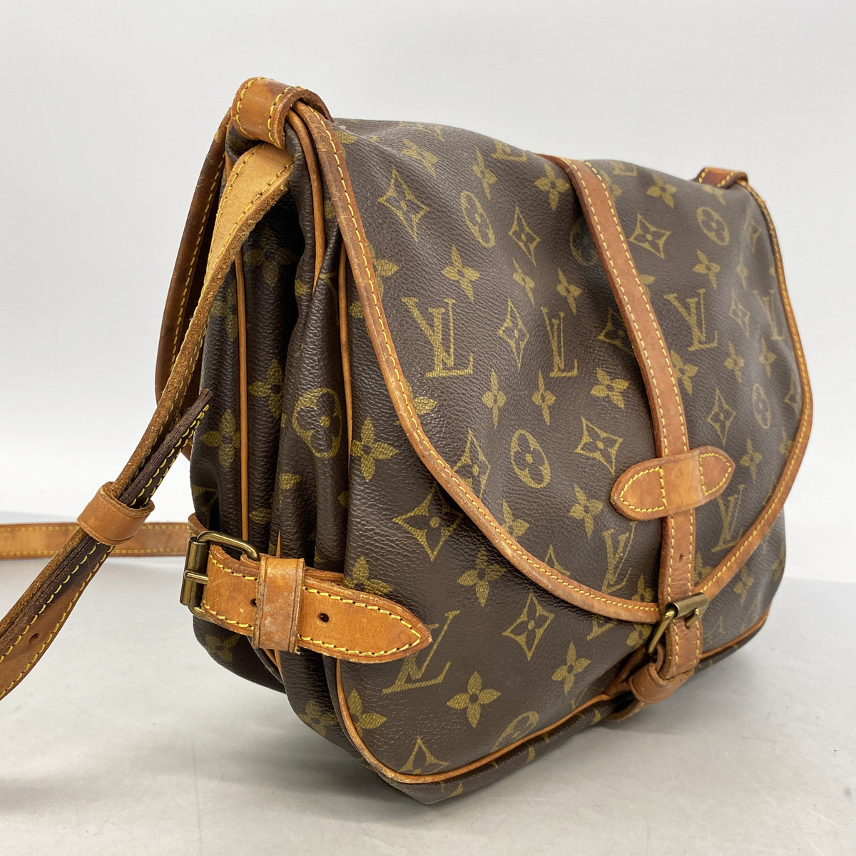 【6hb0210】ルイヴィトン ショルダーバッグ モノグラム ソミュール30 M42256 ブラウン【中古】レディース