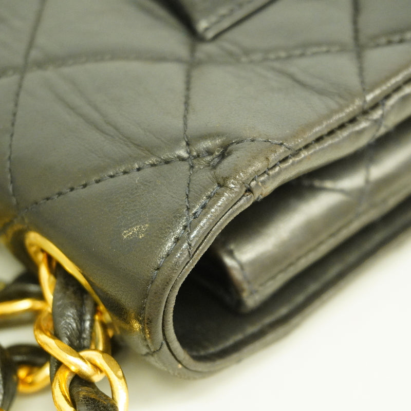 【6hb0250】シャネル ショルダーバッグ デカマトラッセ Wチェーン ラムスキン ブラック ゴールド金具【中古】レディース