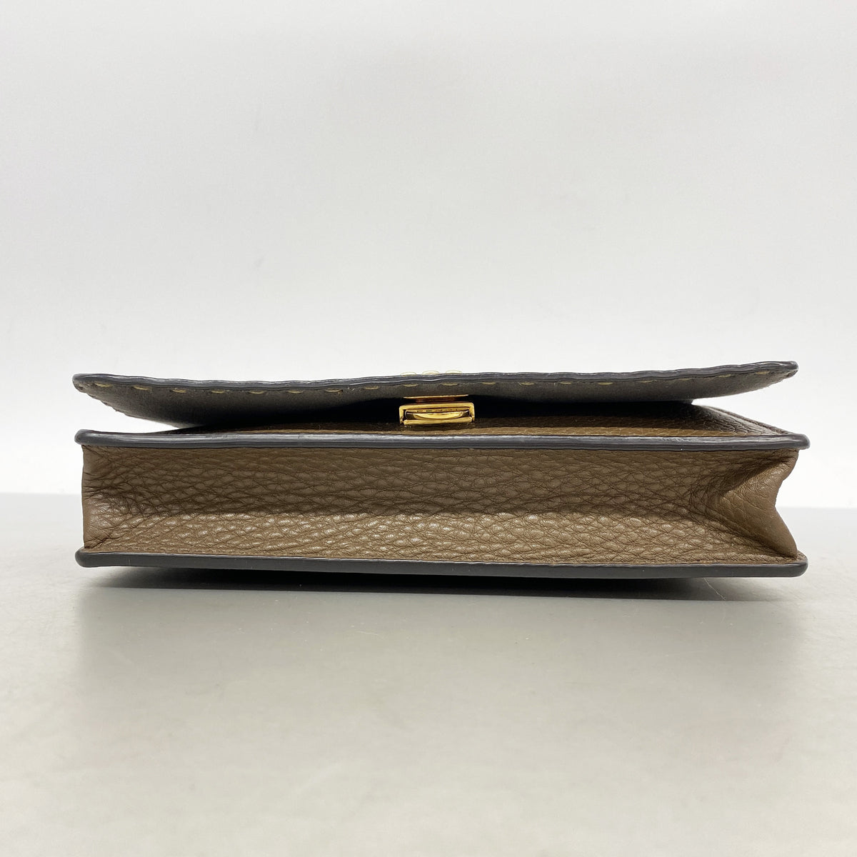 【6hb0281】フェンディ ショルダーバッグ セレリア レザー ブラウン ゴールド金具【中古】レディース