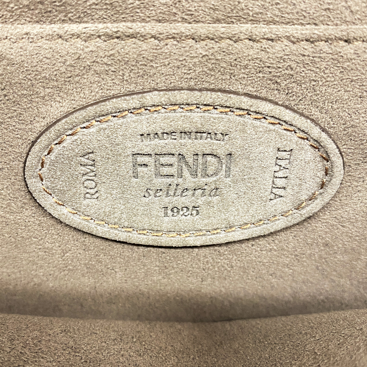 【6hb0281】フェンディ ショルダーバッグ セレリア レザー ブラウン ゴールド金具【中古】レディース